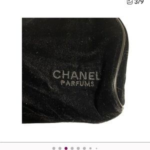 CHANEL Parfums Velvet Makeup Bag